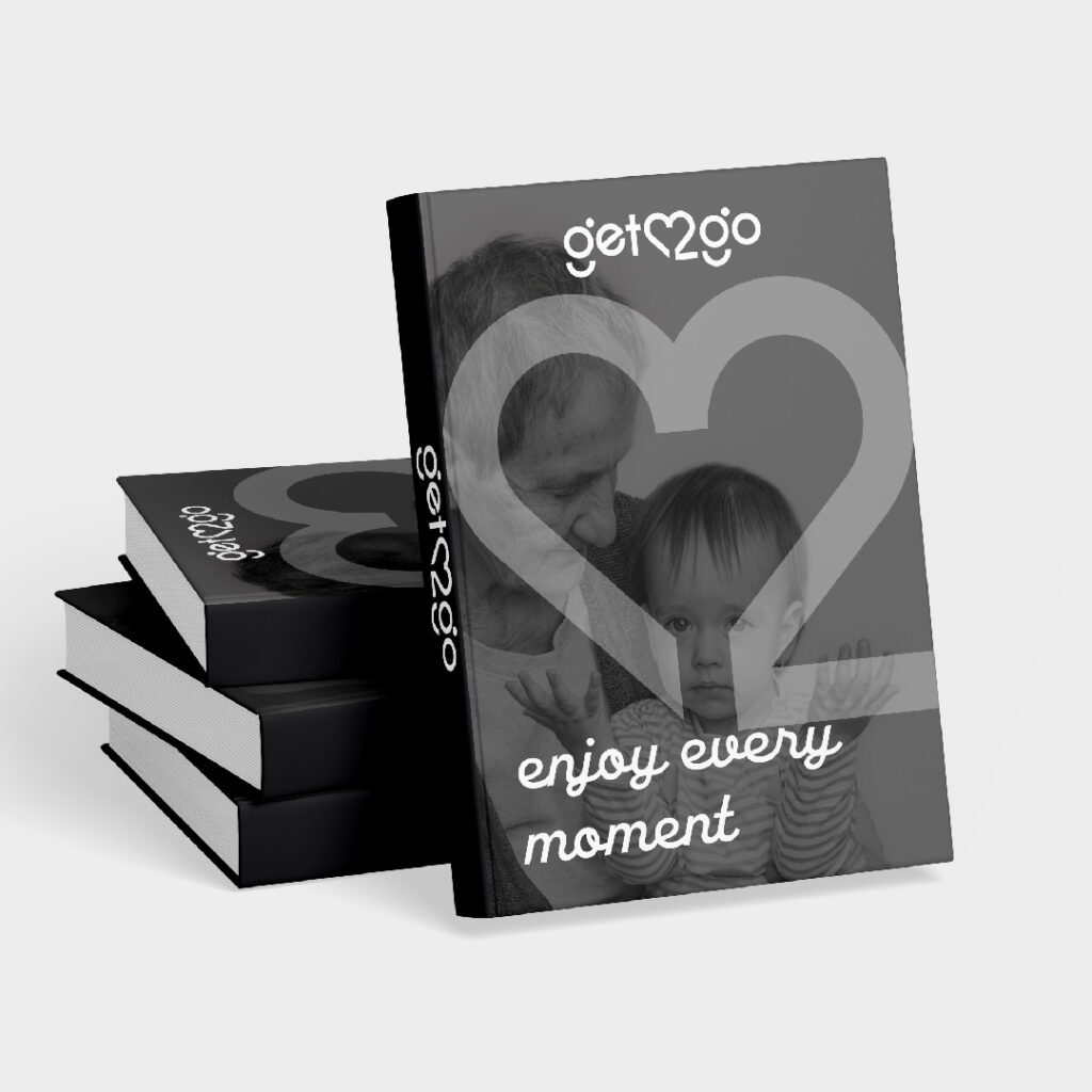 Show-case-Mockup-02-1024x1024